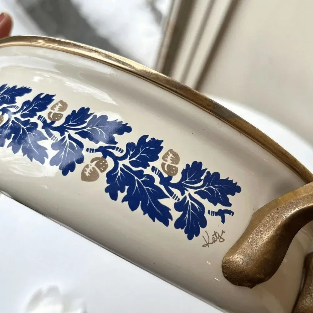 Vintage 1981 Asta Katja German Enamel Bakeware Dish Oak Leaf & Acorn